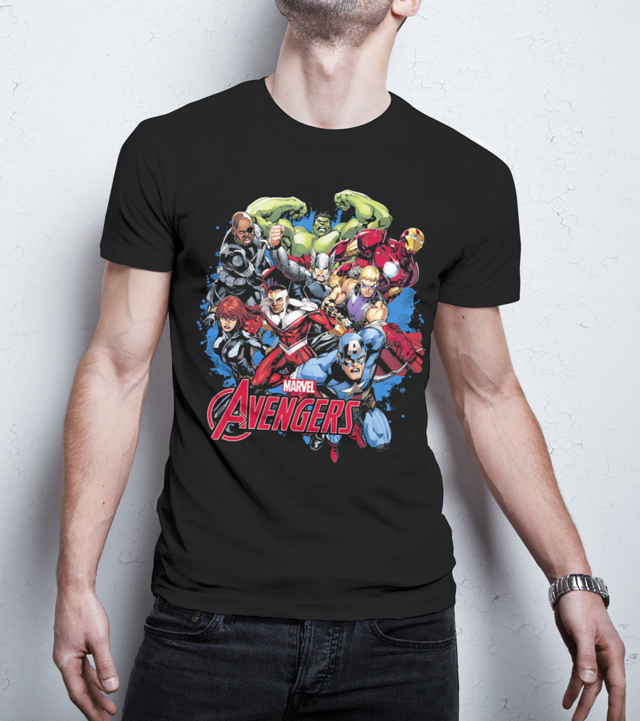 Marvel Avengers Captain Thor Hulk Iron Man Black Widow Comic Assemblage T-Shirt