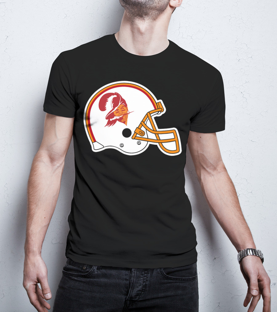 Brady Tompa Bay Buccaneers NFL Retro Helmet T-Shirt