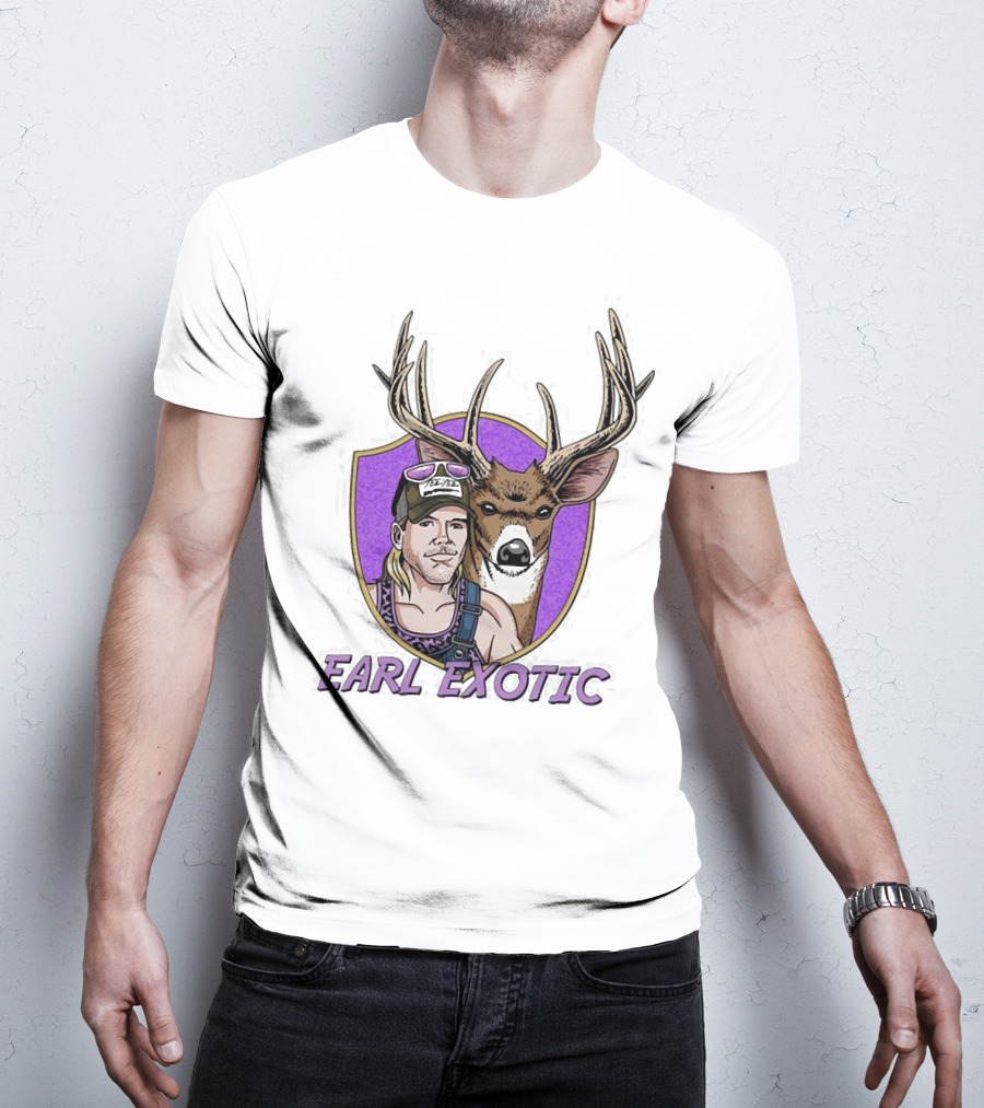 Earl Exotic Deer Hunter With Sunglasses Mule Deer Antlers T-Shirt