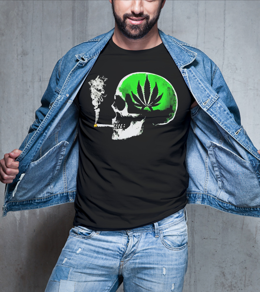 Weed Leaves Skull Smoking Joint Green Marijuana T-Shirt