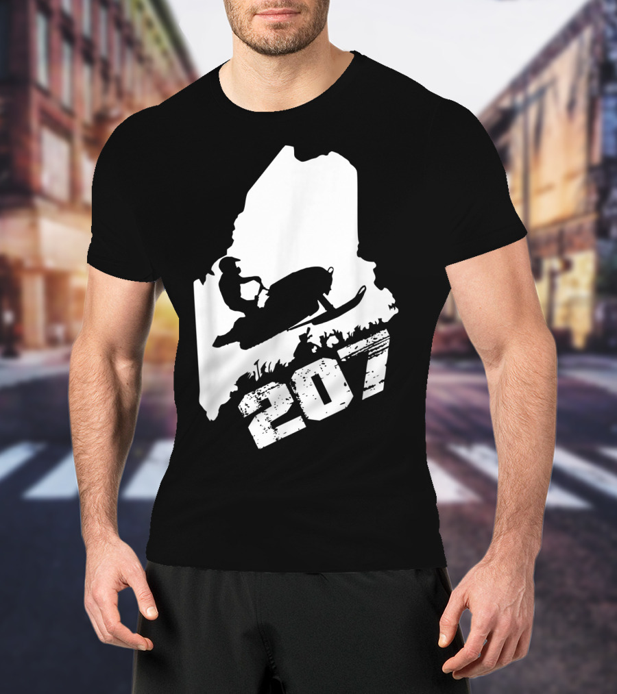 Maine 207 Snowmobile Silhouette In State Outline T-Shirt