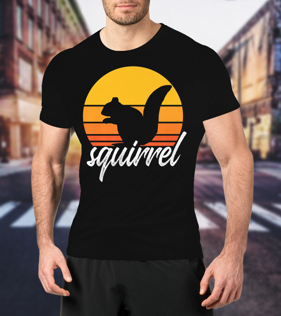 Squirrel Retro Sunset Silhouette Animal Lover Vintage T-Shirt