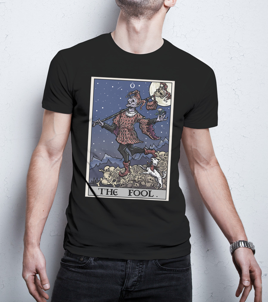 The Fool Tarot Card Gothic Halloween Jester On Skull Pile T-Shirt