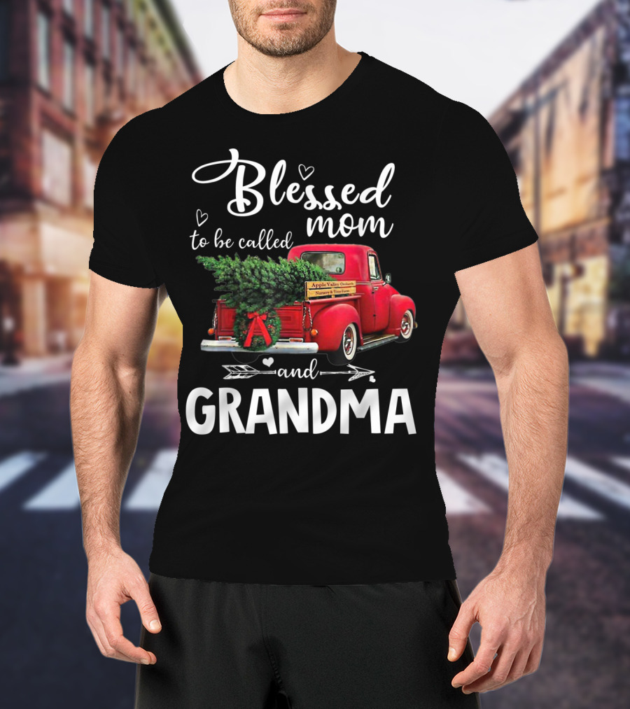 Blessed To Be Called Mom And Grandma Red Truck With Christmas Tree T-Shirt