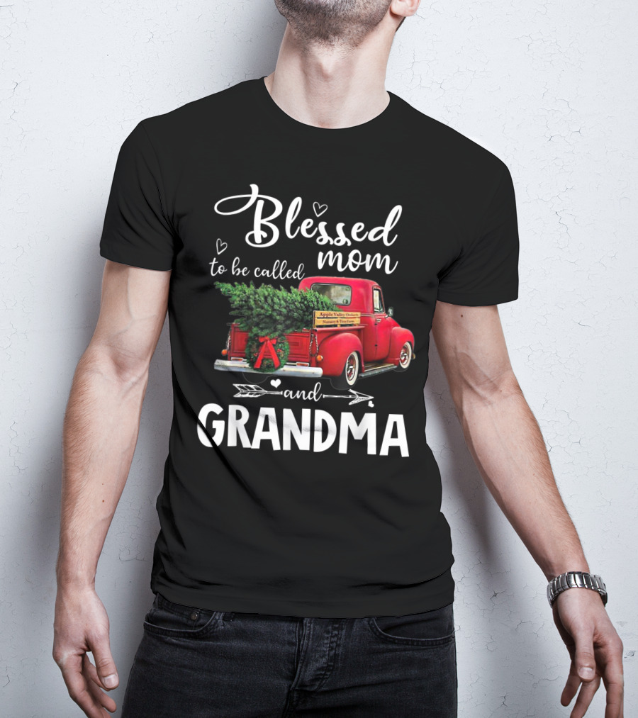 Blessed To Be Called Mom And Grandma Red Truck With Christmas Tree T-Shirt