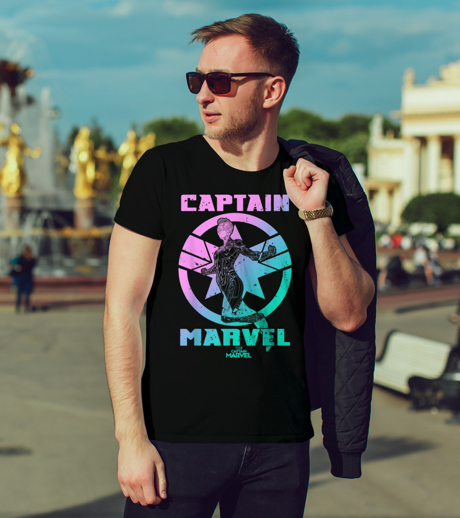 Captain Marvel Star Emblem Spectrum Heroine Pose T-Shirt