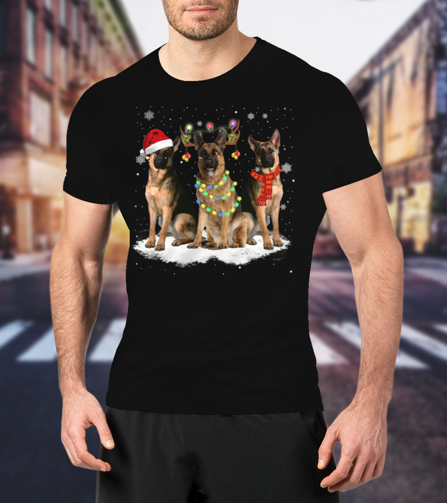 German Shepherds With Santa Hat And Christmas Decorations T-Shirt