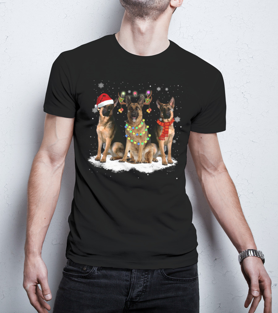 German Shepherds With Santa Hat And Christmas Decorations T-Shirt