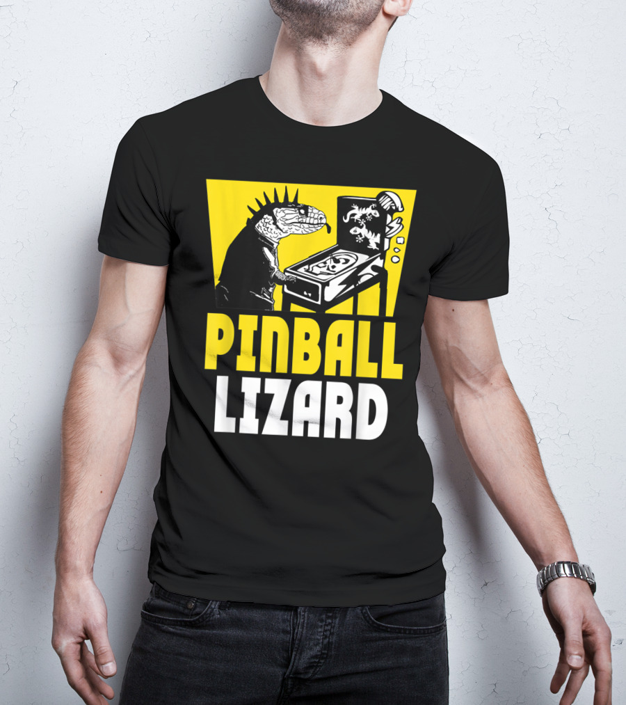 Pinball Lizard Arcade Punk Iguana Playing Pinball Machine T-Shirt