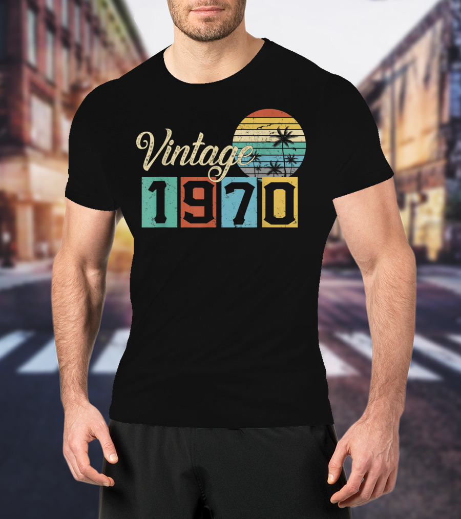 Vintage 1970 Sunset Birthday Classic 19 T-Shirt