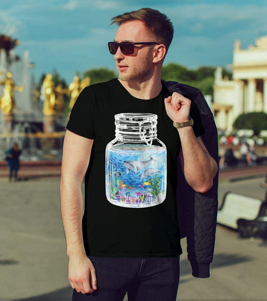 Underwater Terrarium Ocean Fish Whales In Glass Jar T-Shirt