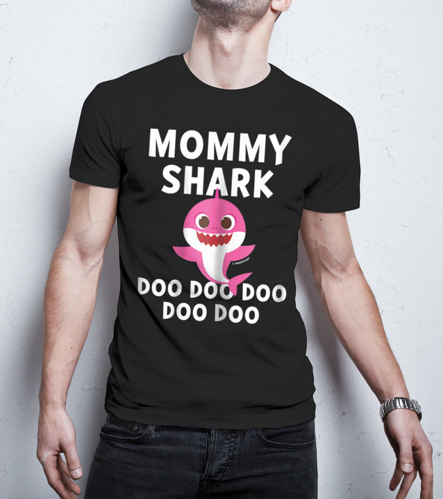Pinkfong Mommy Shark Doo Doo Doo Doo T-Shirt
