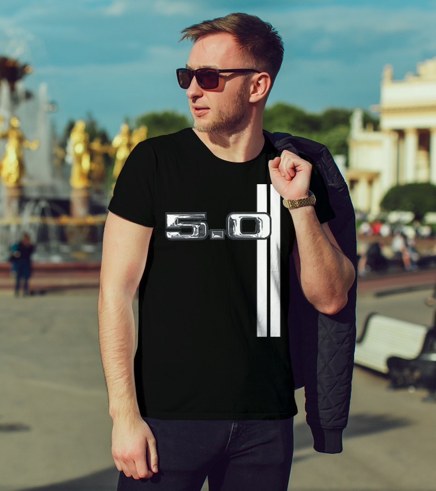 5.0 Racing Stripe Classic Car T-Shirt