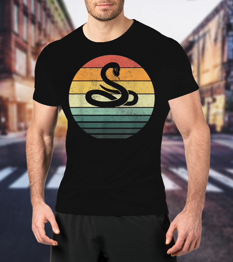 Vintage 70s Snake Sunset Nature Retro Stripes T-Shirt