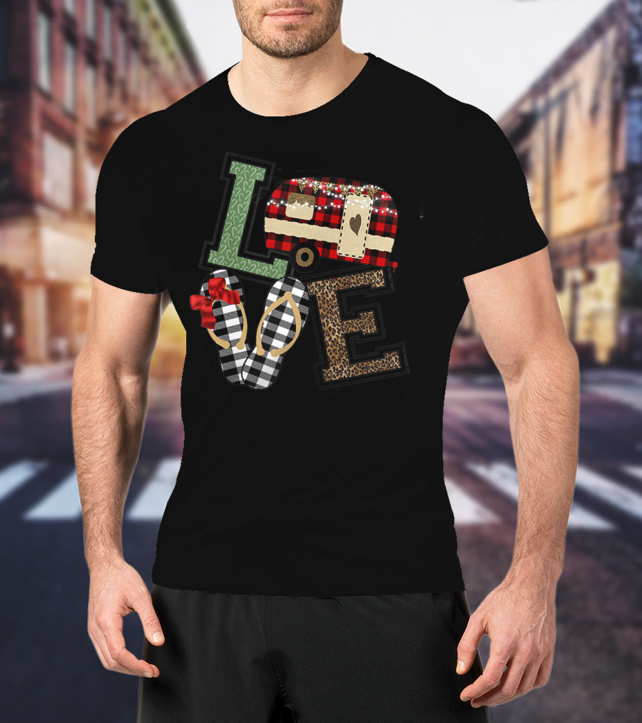 Love Christmas Camper Red Plaid RV Trailer T-Shirt