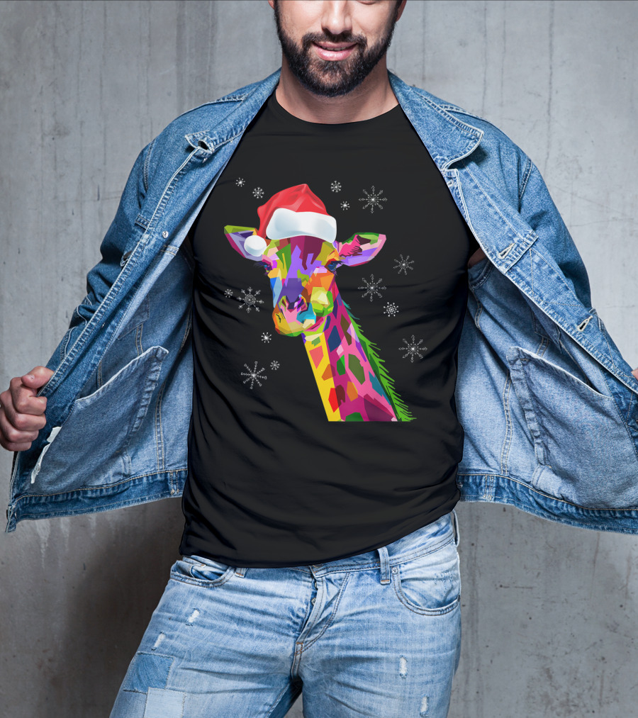 Giraffe Christmas Santa Hat Colorful Snowflakes T-Shirt