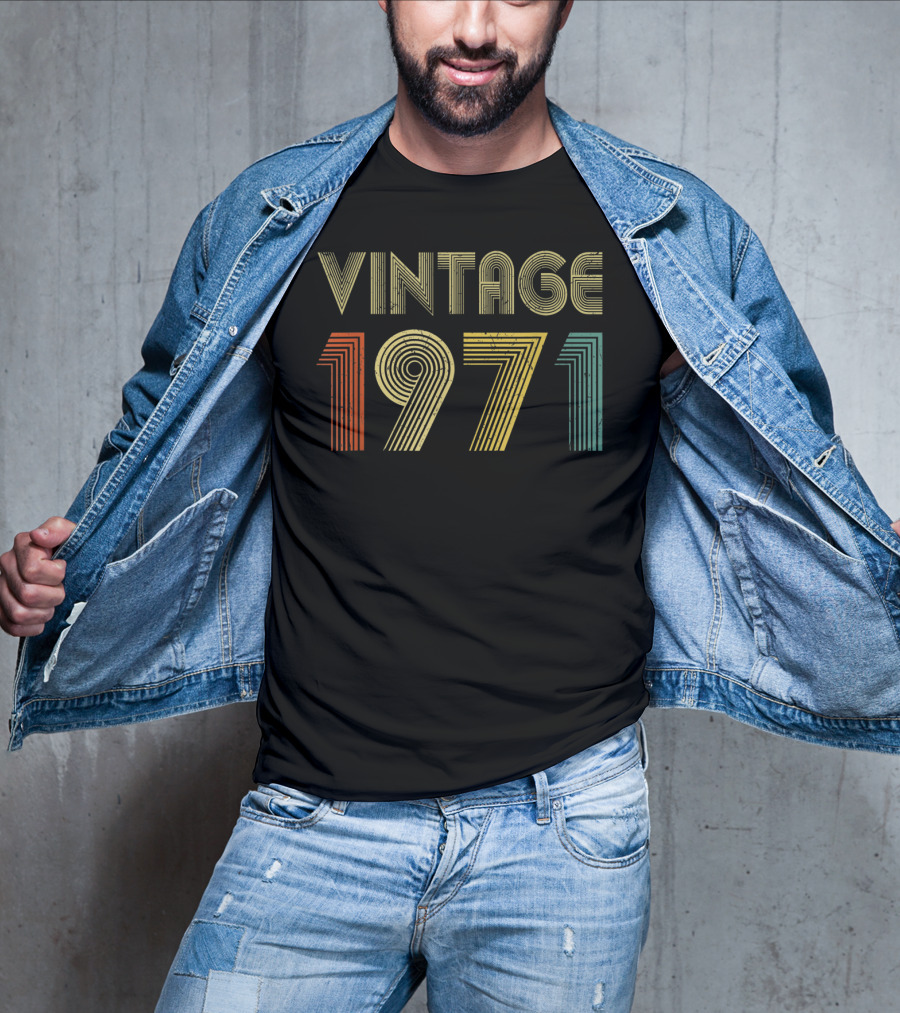 Vintage 1971 Birthday Retro Style 49th T-Shirt