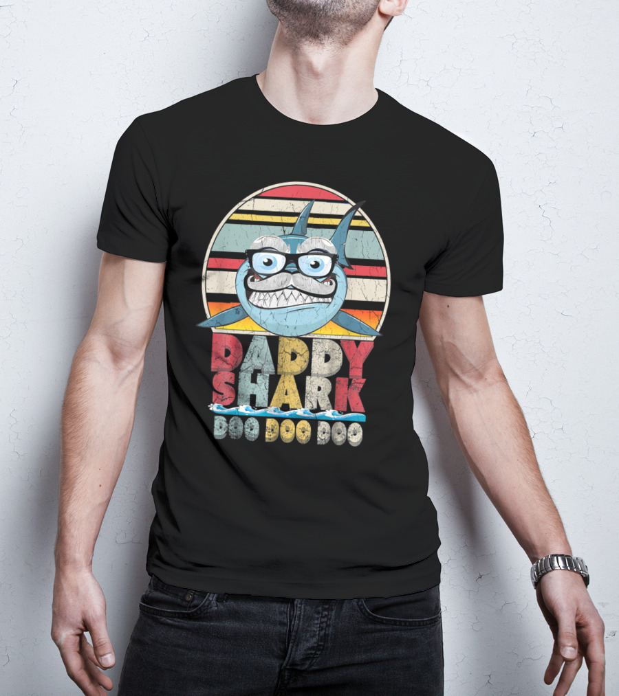 DADDY SHARK DOO DOO DOO Vintage Cute Shark With Glasses T-Shirt