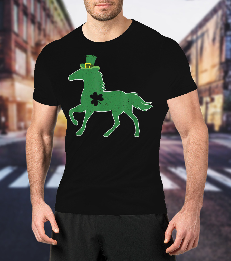Funny Green Horse With Shamrock St Patrick's Day T-Shirt