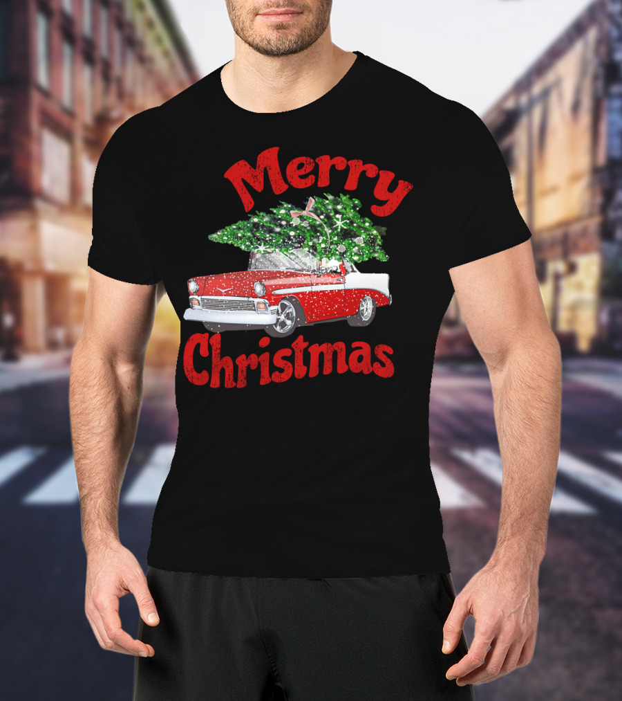 Merry Christmas Vintage Classic Car With Christmas Tree T-Shirt
