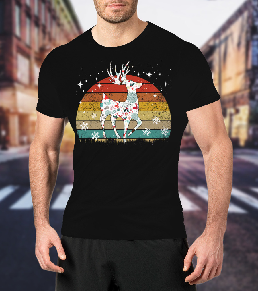 Vintage Retro Reindeer Snowflakes Christmas T-Shirt