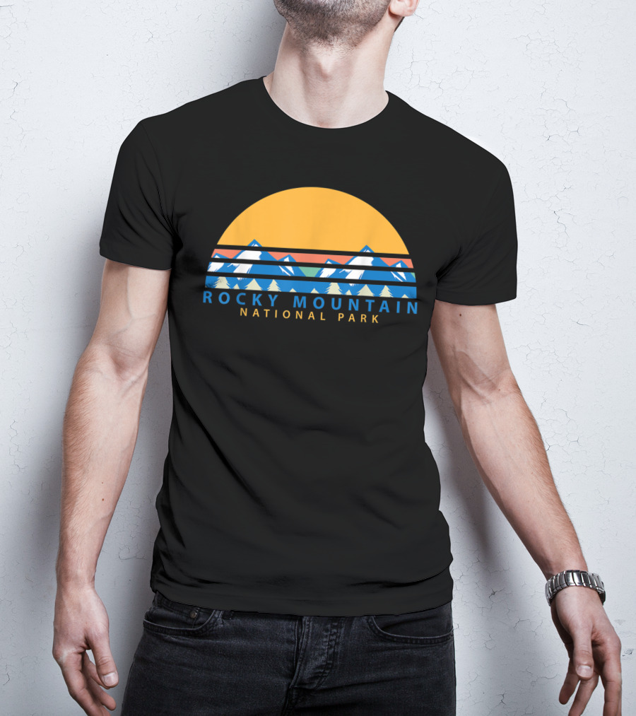 Rocky Mountain National Park Colorado Sunset Peaks Retro Vintage T-Shirt