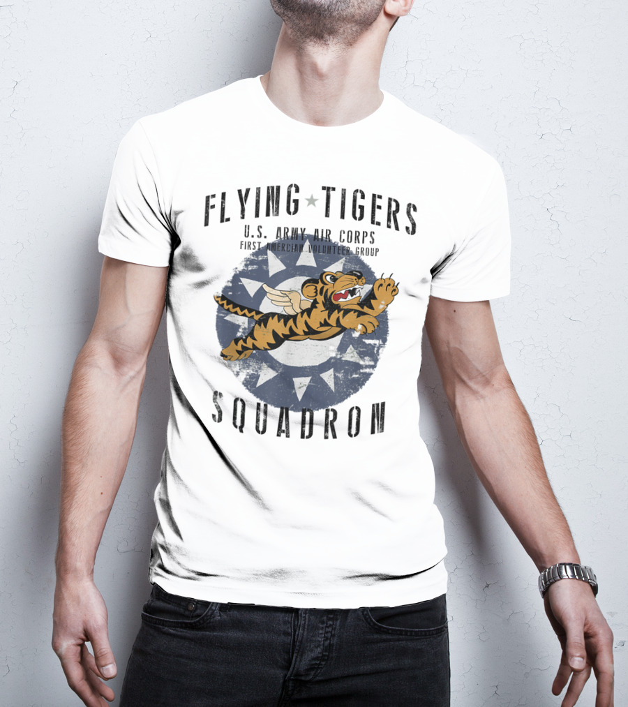 Flying Tigers Squadron First American Volunteer Group U.S. Army Air Corps WWII Insignia T-Shirt