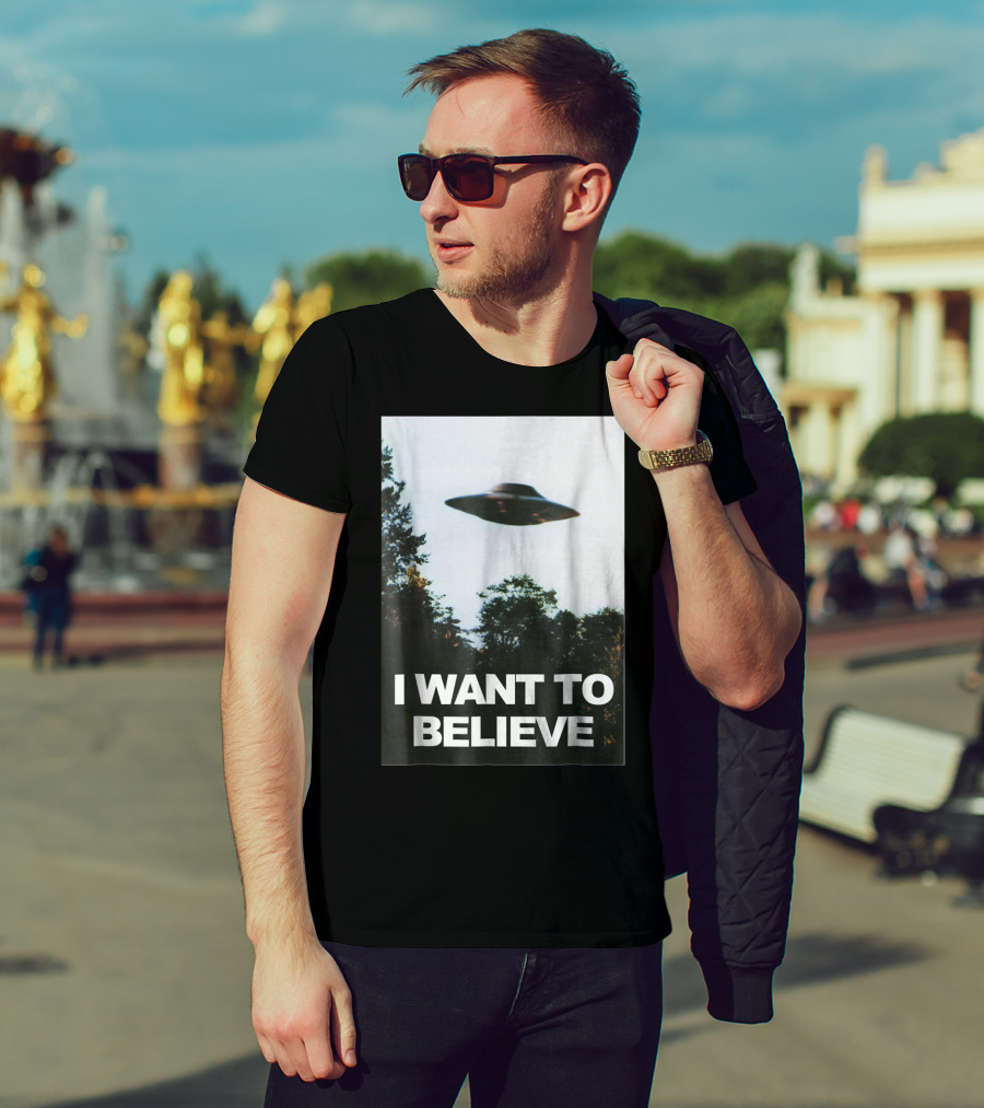 Alien UFO Hunter I Want To Believe T-Shirt