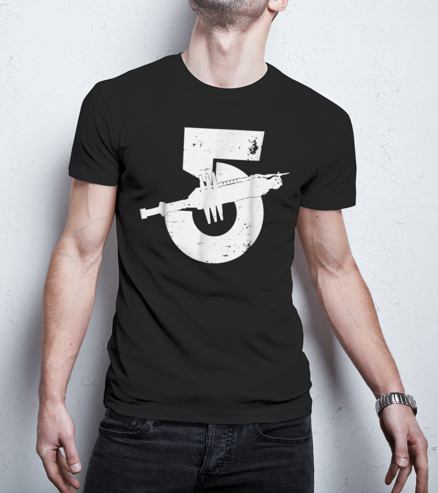 Babylon 5 Space Station Silhouette And Number 5 T-Shirt