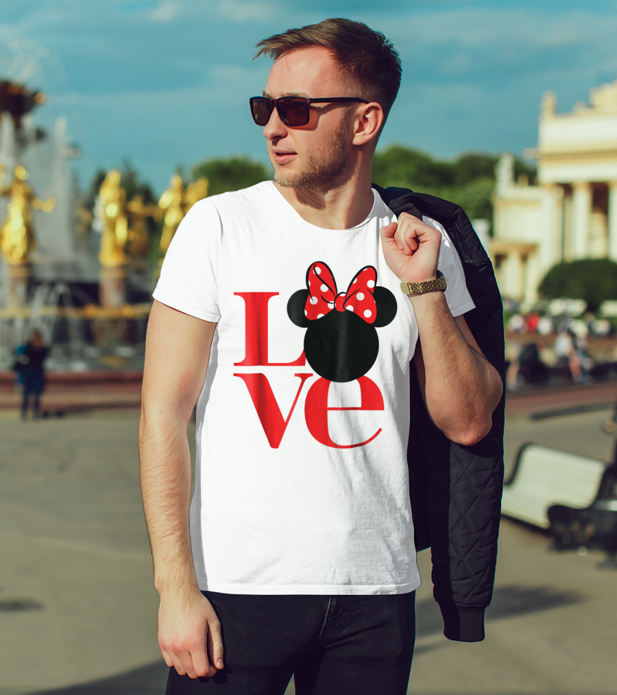 Minnie Mouse Love Bow T-Shirt