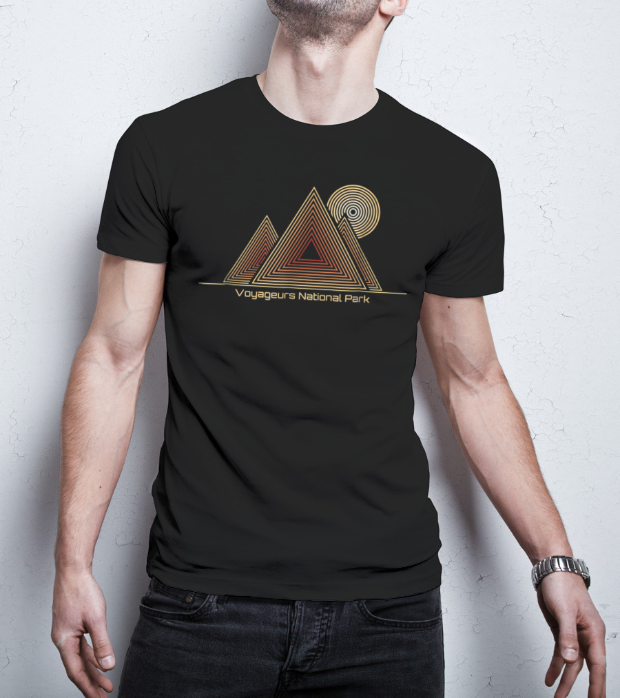 Voyageurs National Park Vintage Geometric Sun And Mountains T-Shirt