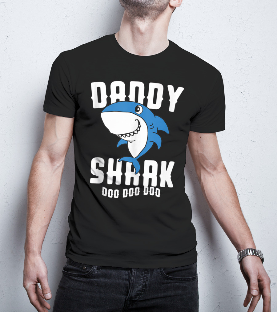 Daddy Shark Doo Doo Doo Husband Father's Day Gran T-Shirt