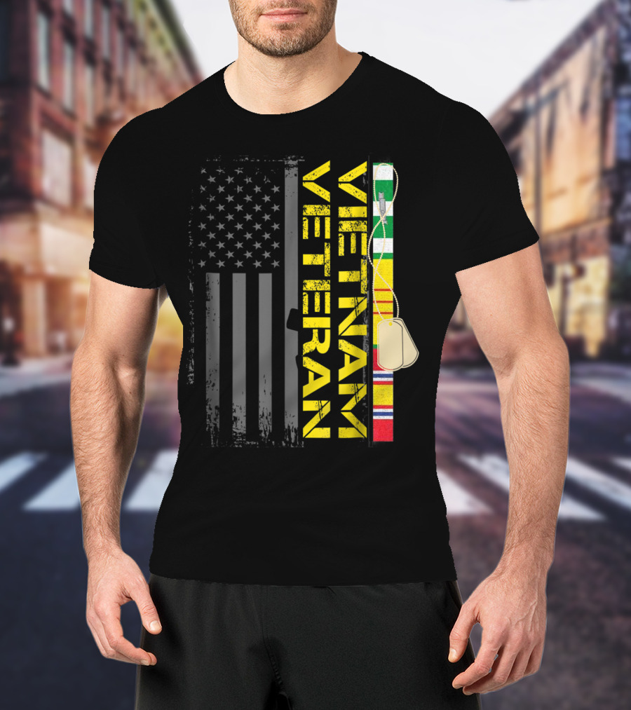 Vietnam Veteran US Flag Dog Tags Vietnam War T-Shirt