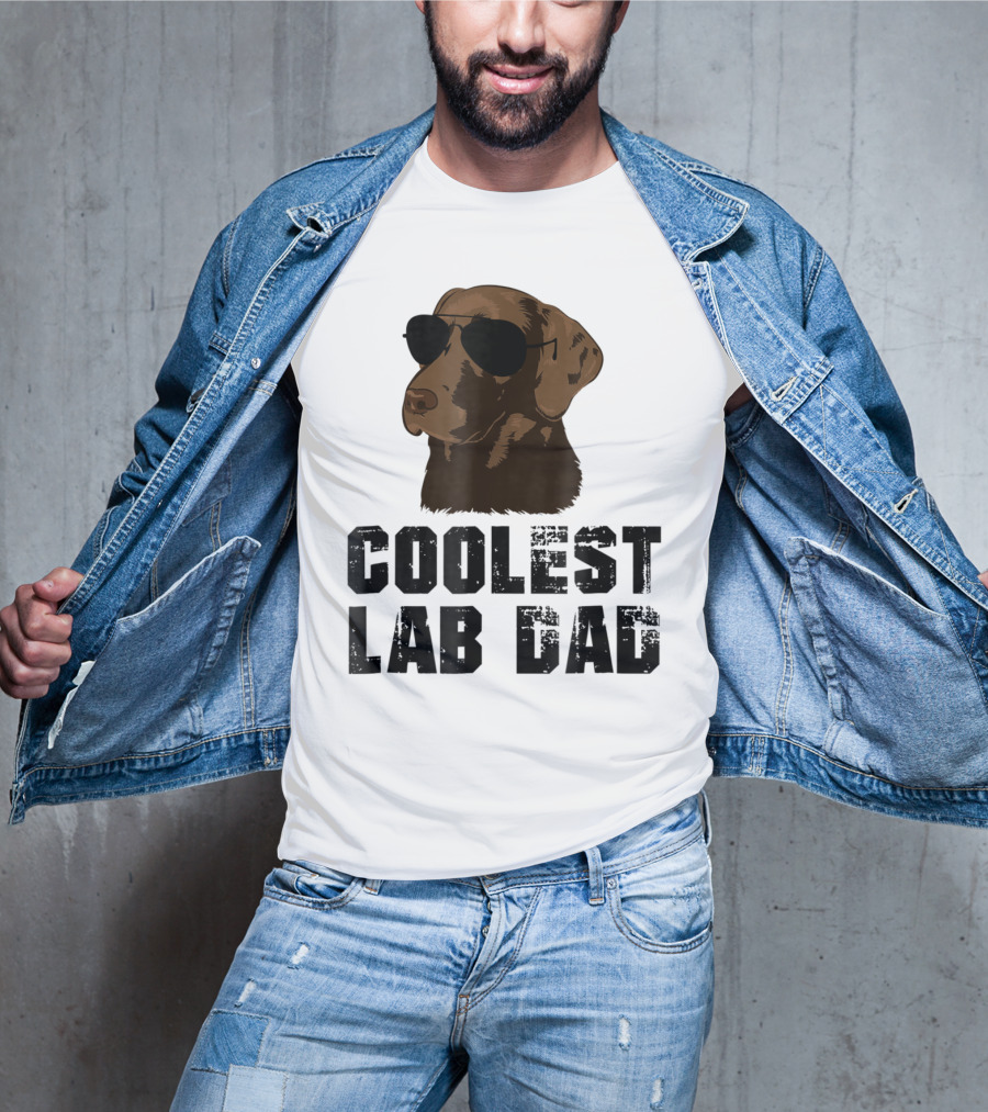 Coolest Lab Dad Funny Chocolate Labra Wearing Sunglasses T-Shirt