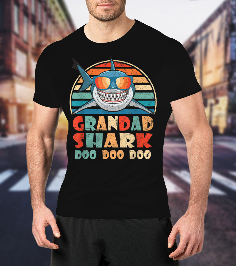 Grandad Shark Doo Doo Doo Vintage Stripes Sunglasses Mens Family Birthday T-Shirt