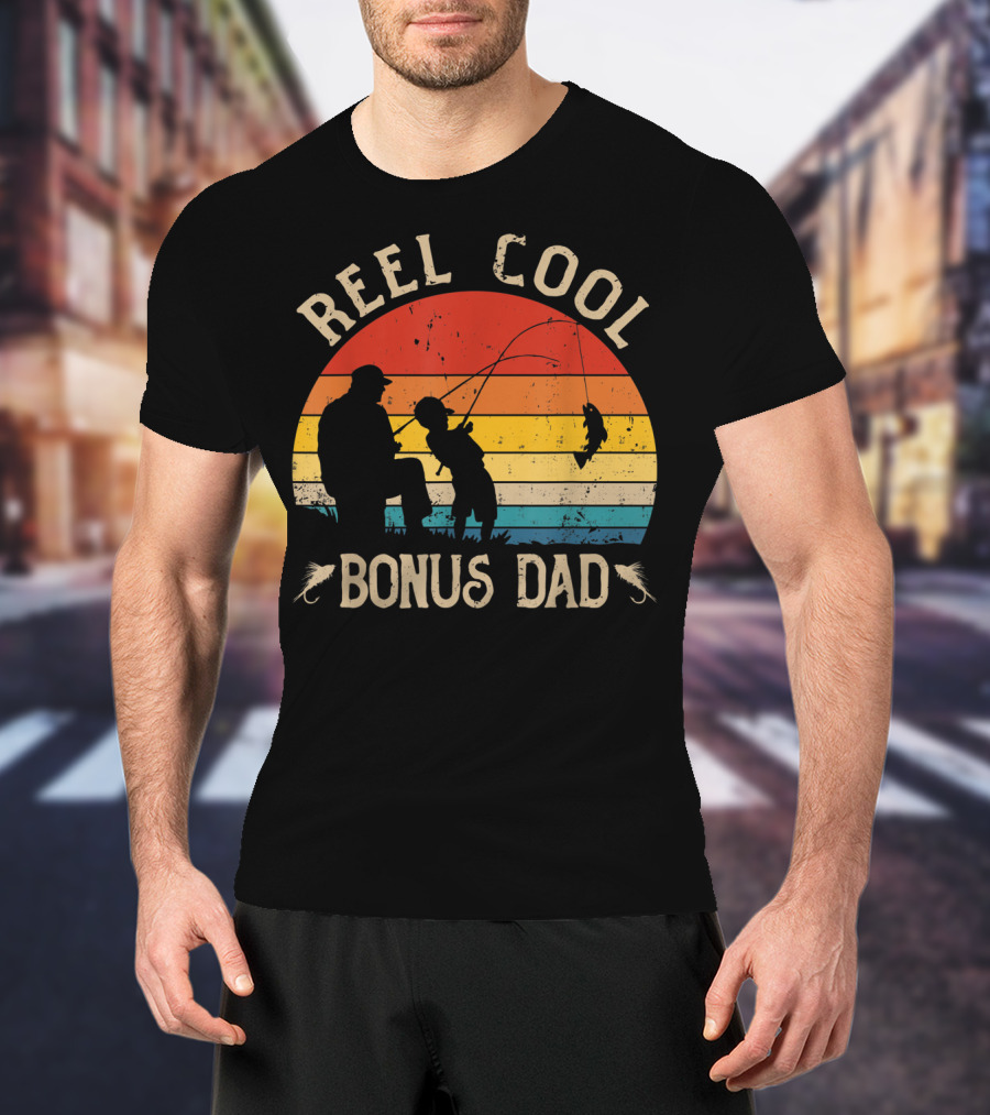 Reel Cool Bonus Dad Fishing Vintage Sunset T-Shirt