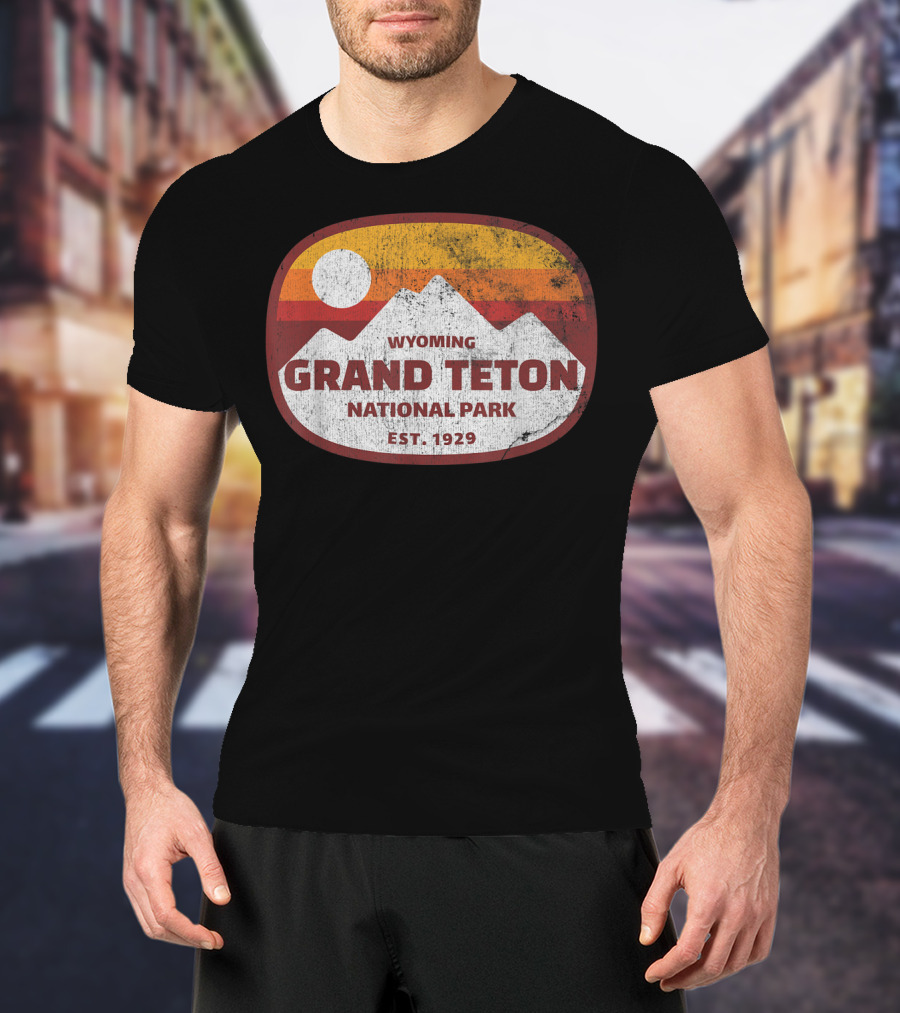 Wyoming Grand Teton National Park Est. 1929 Retro T-Shirt