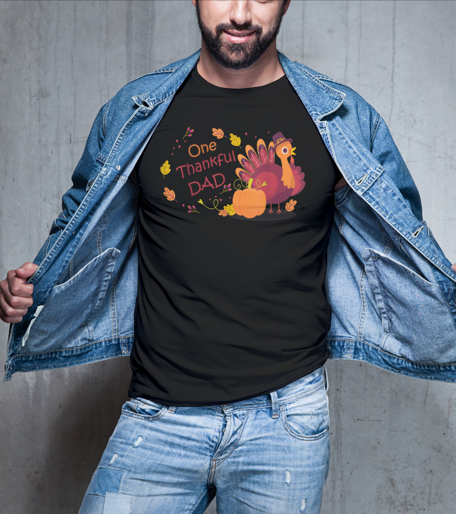 One Thankful Dad Turkey With Pumpkin And Autumn Leaves T-Shirt