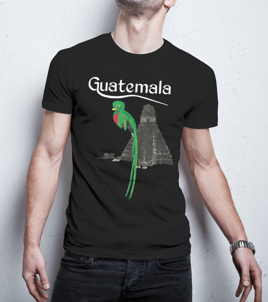 Guatemala Quetzal Chapin Vintage Maya Antigu Pyramid T-Shirt