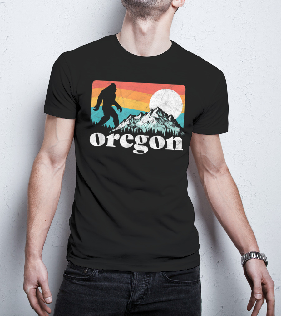 Bigfoot Oregon Mountains Retro Sunset T-Shirt