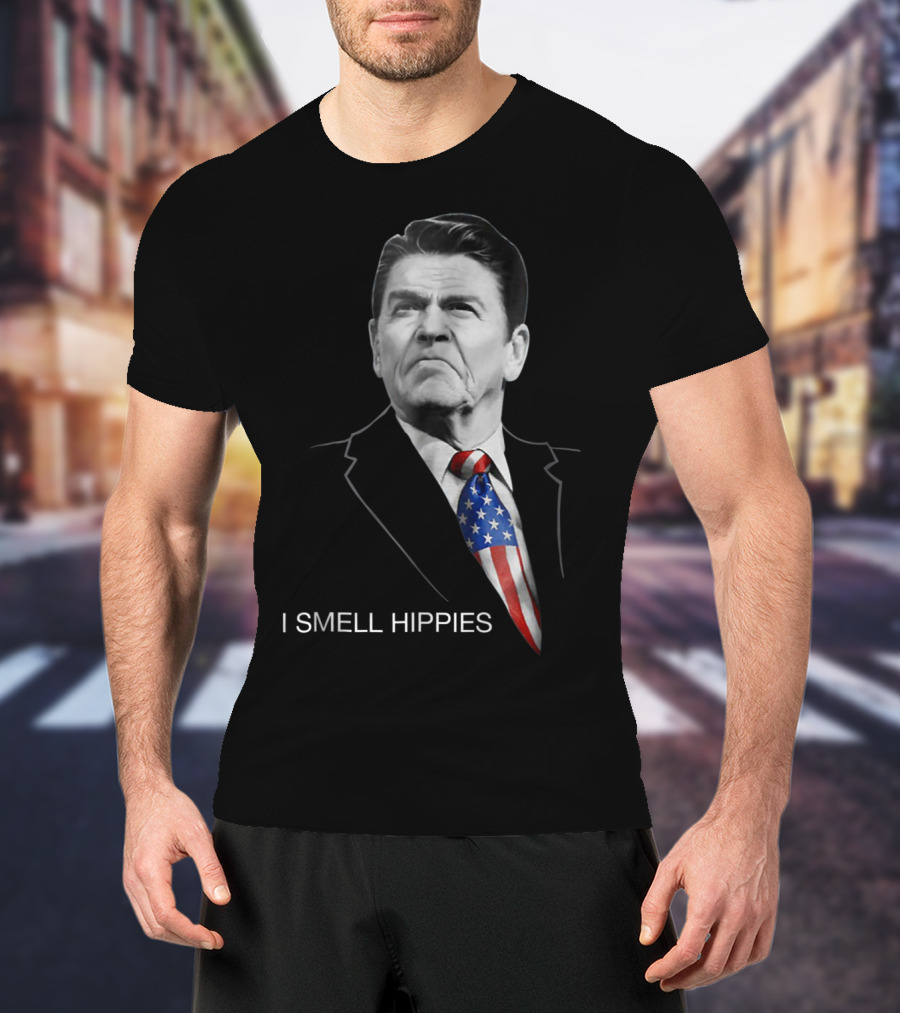 Ronald Reagan I Smell Hippies Patriotic Conservative T-Shirt