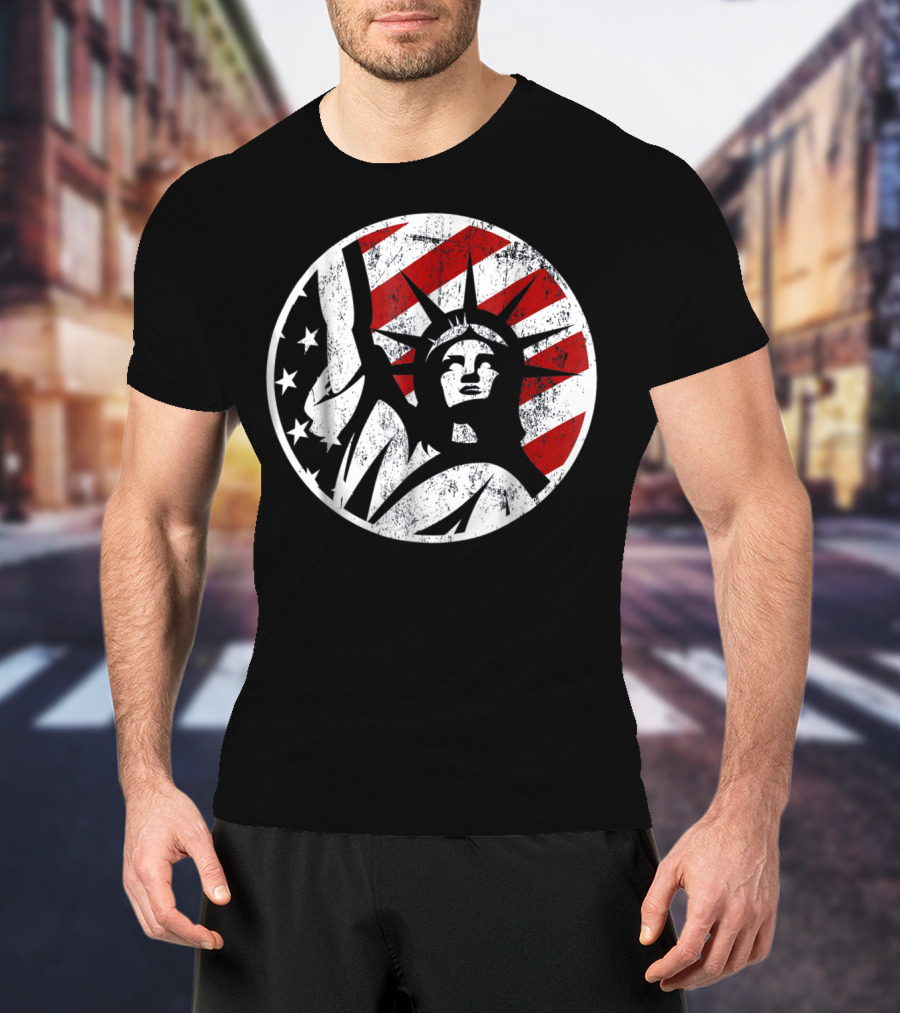 Statue Of Liberty NYC American Flag Circle Stars Stripes T-Shirt