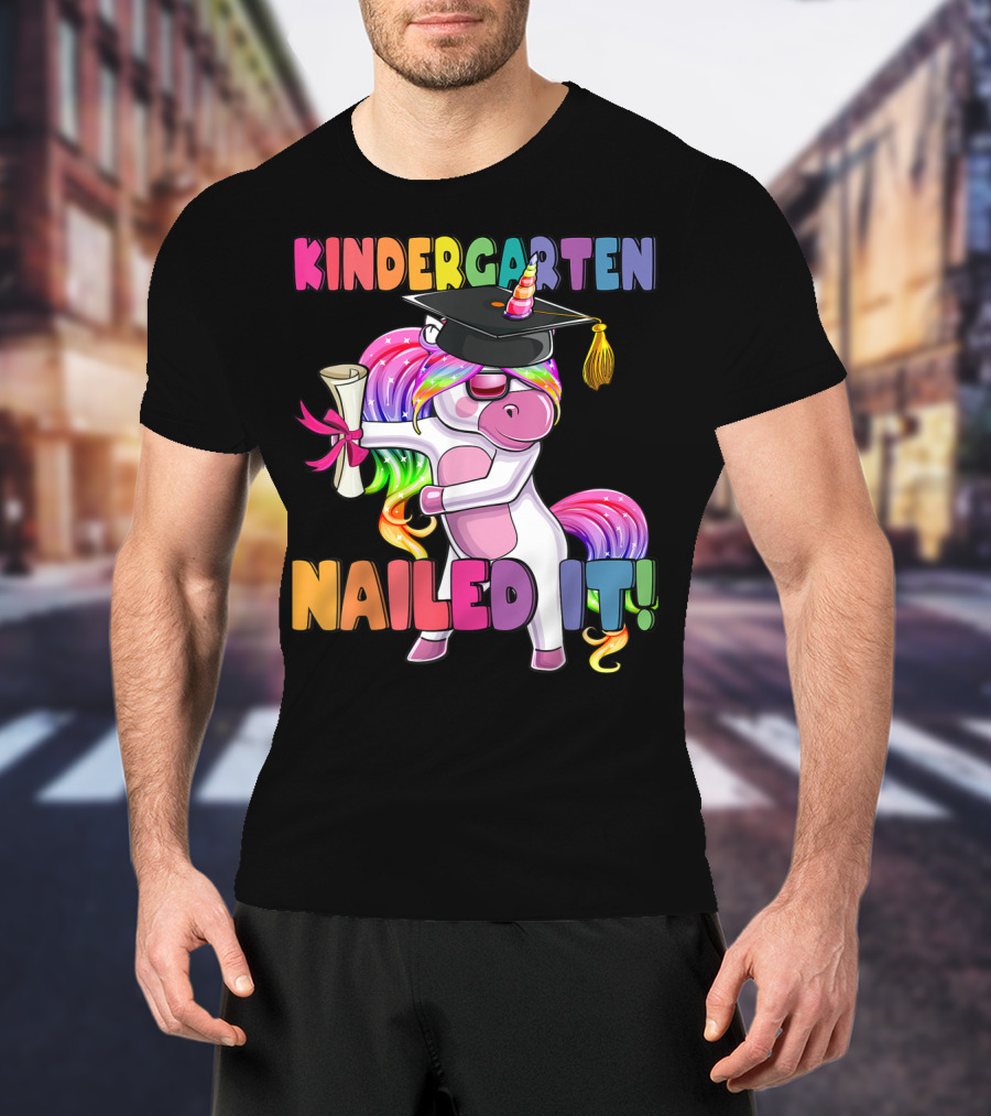 Kindergarten Nailed It Flossing Unicorn Graduation T-Shirt