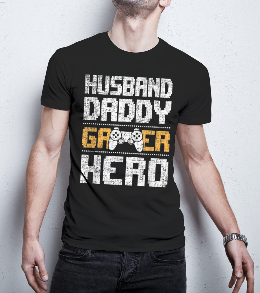 Husband Daddy Gamer Hero With Gaming Controller T-Shirt
