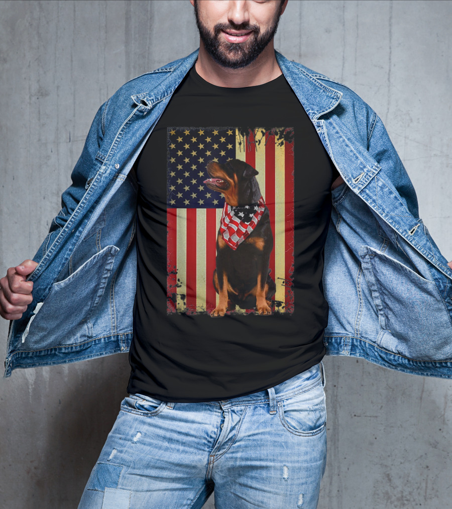 Rottweiler Smile American Flag Patriotic Independence T-Shirt