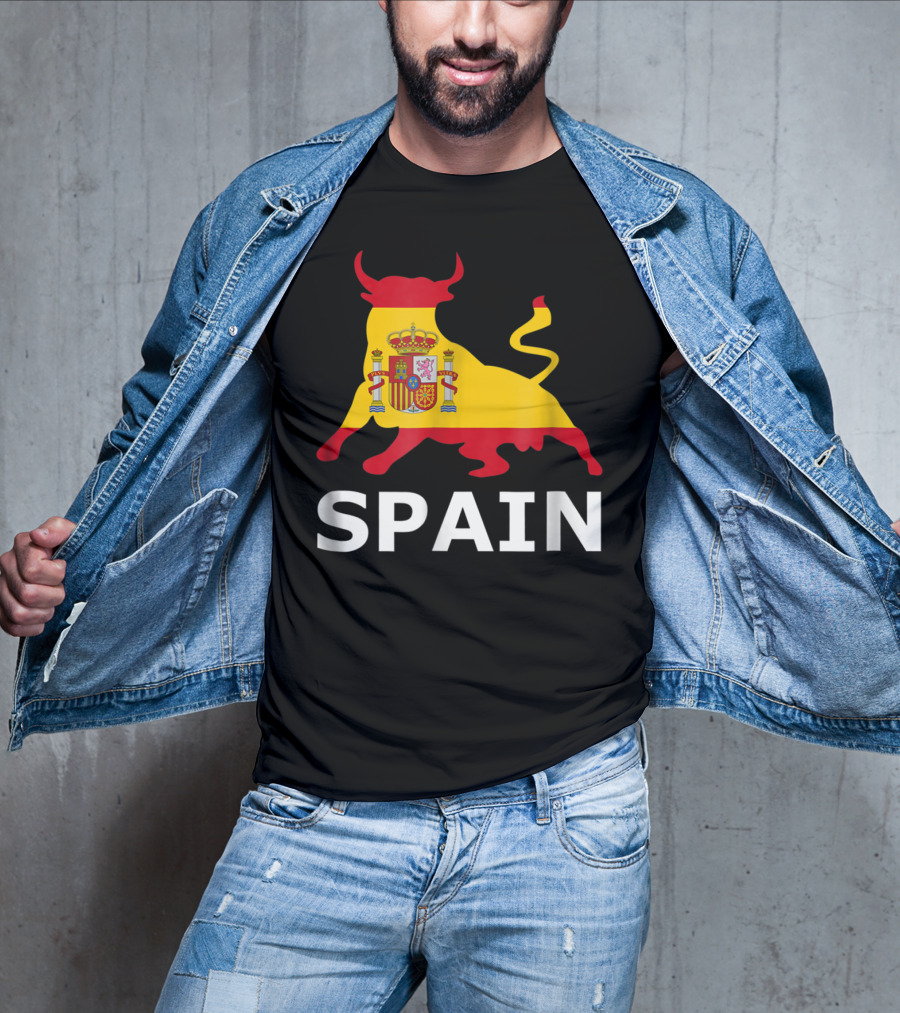 Spain Bull With Spanish Flag Crest T-Shirt