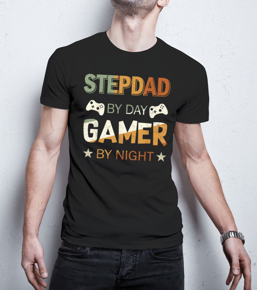 Stepdad By Day Gamer By Night Game Controller Stars T-Shirt