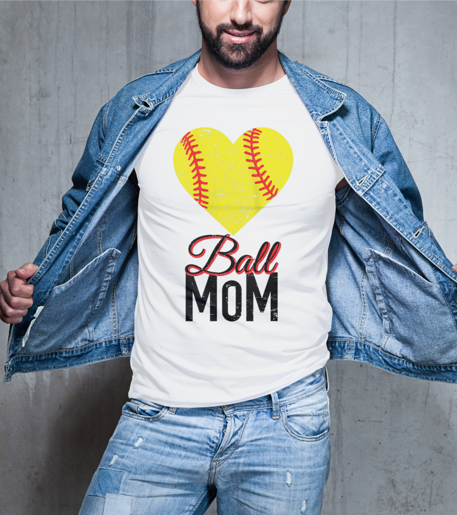 Love Ball Mom Heart Baseball Softball Graph T-Shirt