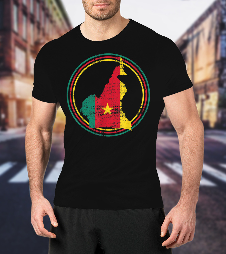 Cameroon Country Map Flag Circle Proud Cameroonian T-Shirt