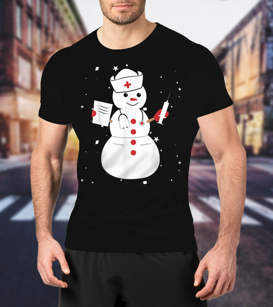 Nurse Snowman Holding Syringe And Clipboard For Cute Christmas Winter T-Shirt